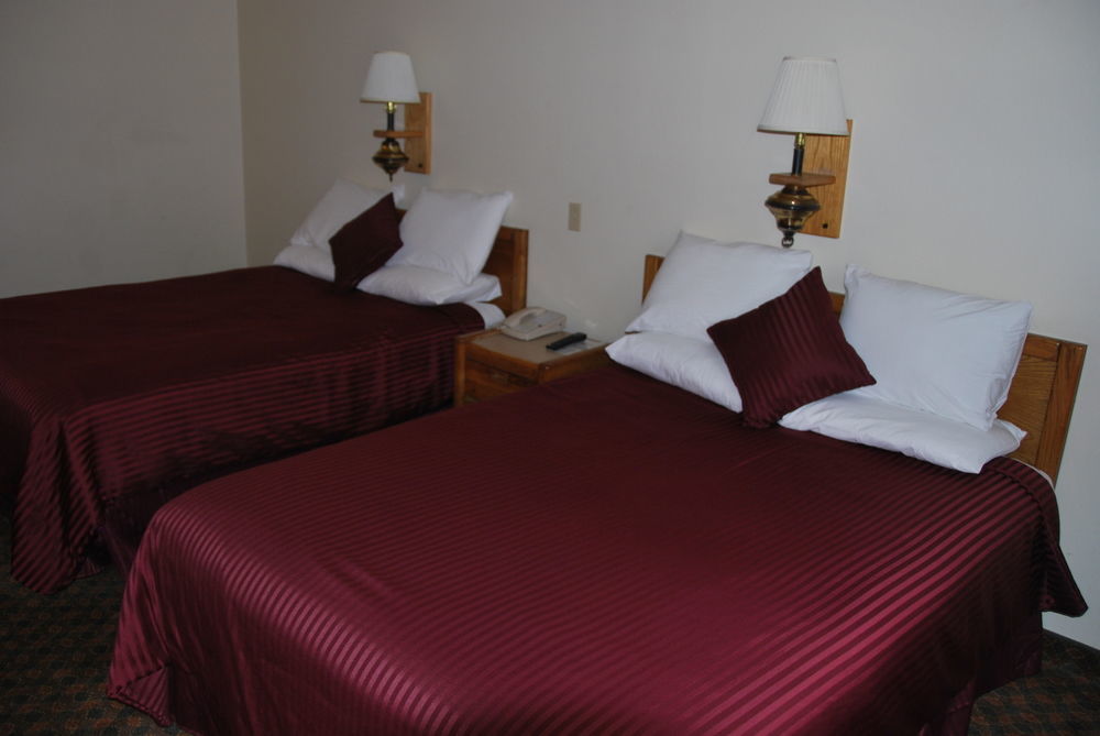 National 9 Mount Nebo Motel Nephi Exterior foto